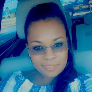 Meet your Posher, Tiffanie